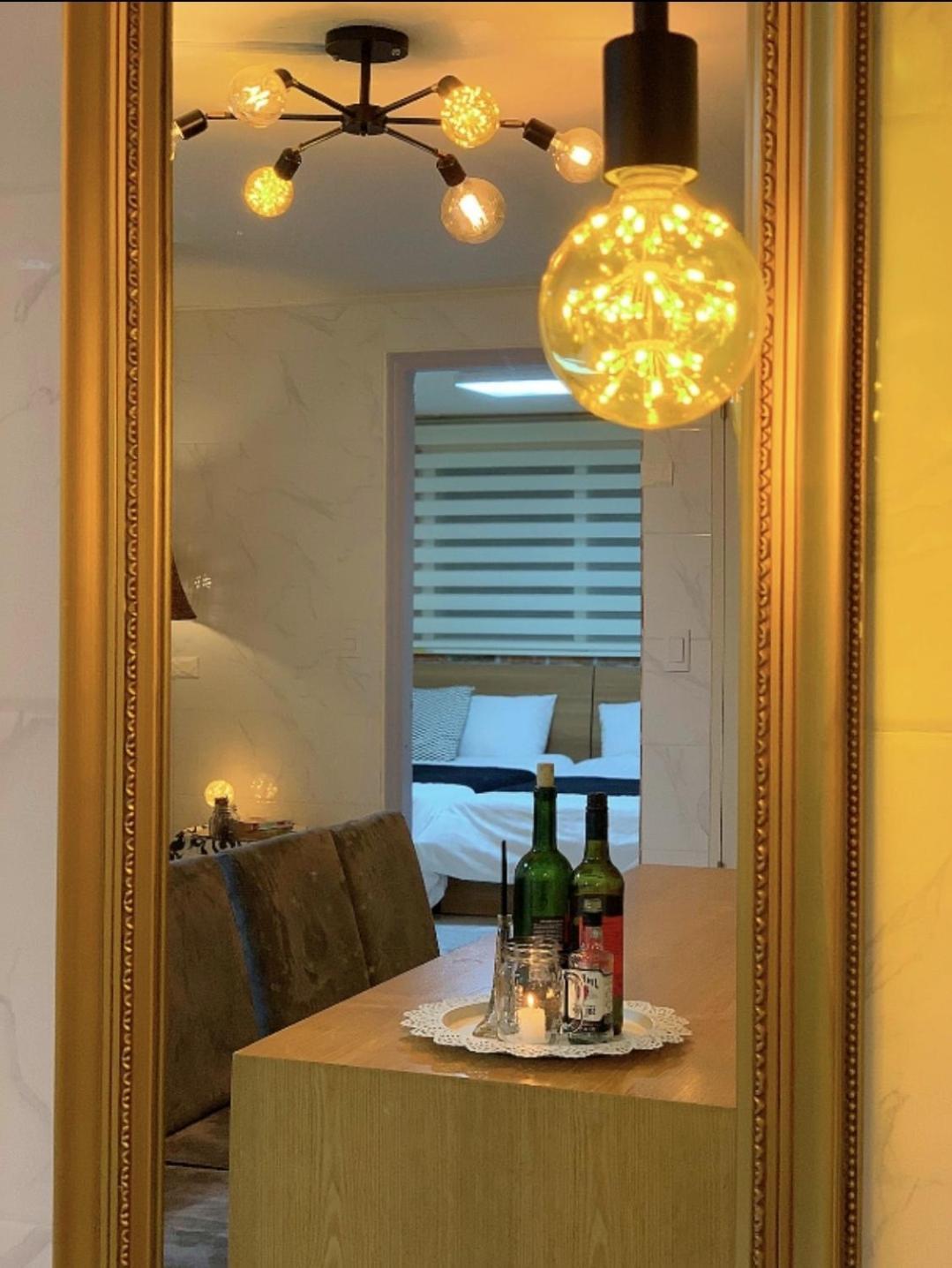 Y Apartment